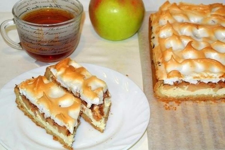 Пирог песочный с яблоками в духовке