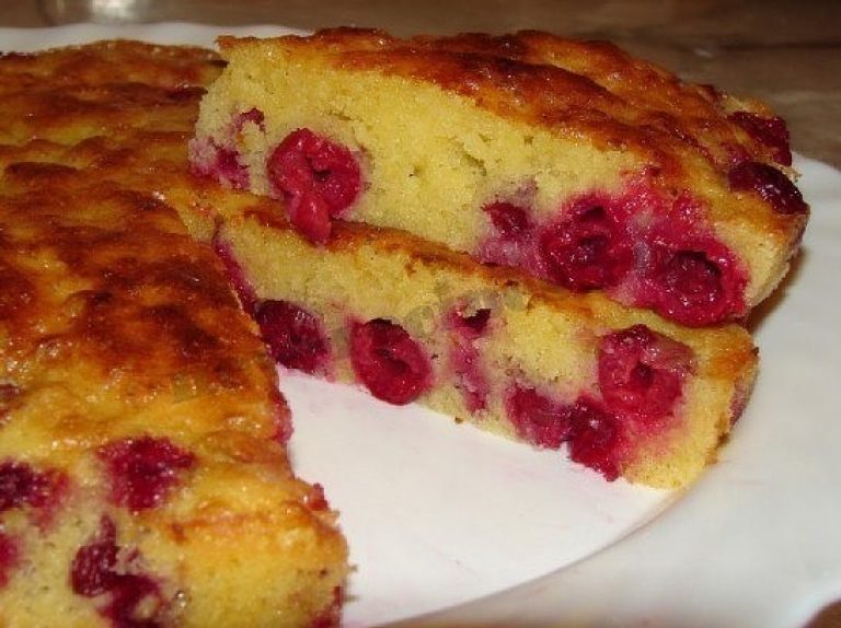 Вишневый пирог с замороженной вишней рецепт в духовке фото пошагово