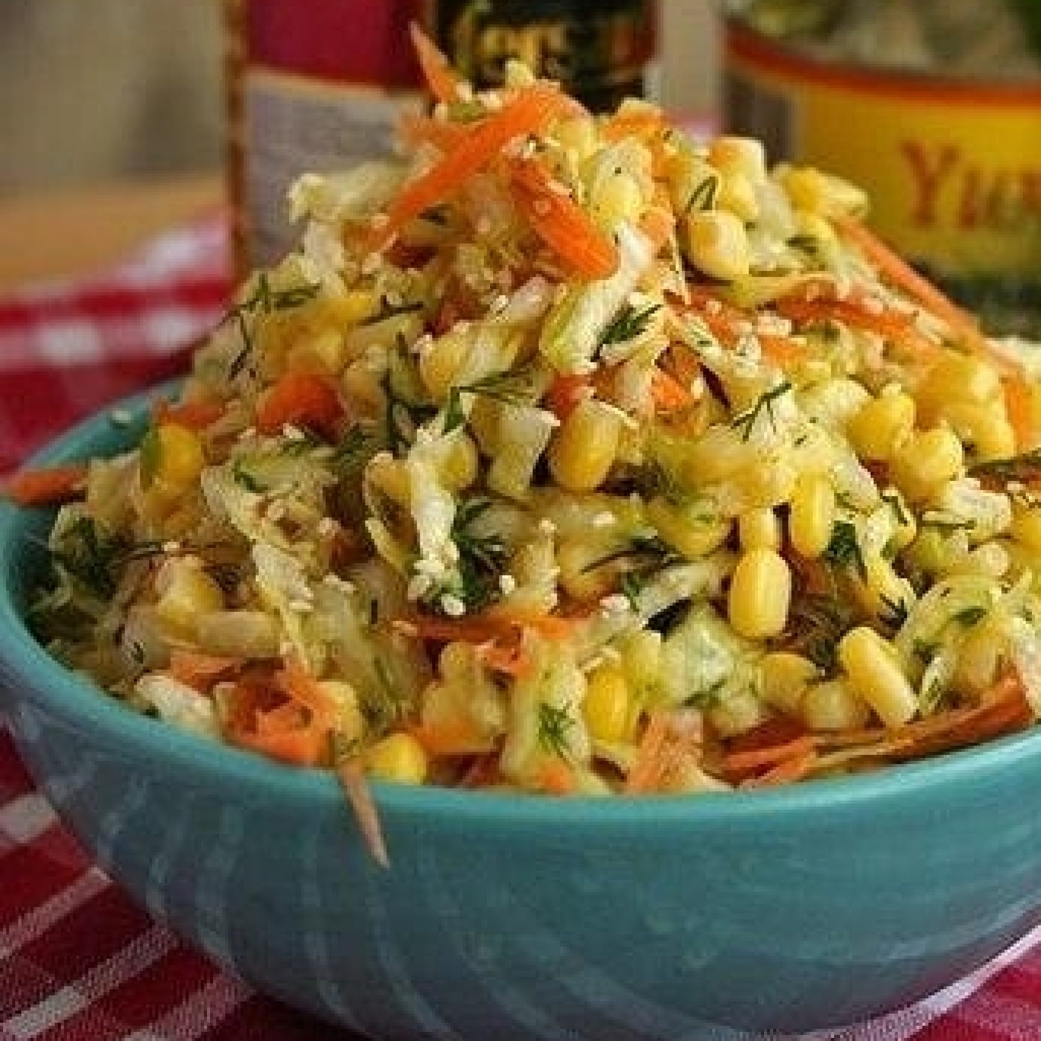 Салат с капустой и кукурузой. Салат с капустой, кукурузой и без майонеза!. Салат с квашеной капустой и кукурузой. Салат с кукурузой без майонеза. Салат с пекинской капустой и кукурузой без майонеза.