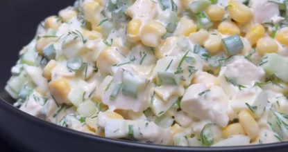 Универсальный салат, который понравится даже детям. Просто и очень вкусно