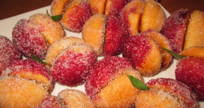 Необычное пирожное «Персики»