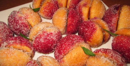 Необычное пирожное “Персики”