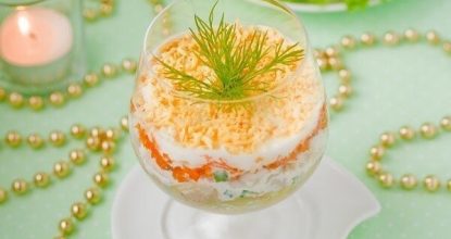 Новогодний салат-коктейль