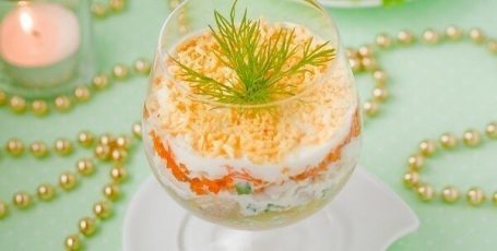 Новогодний салат-коктейль