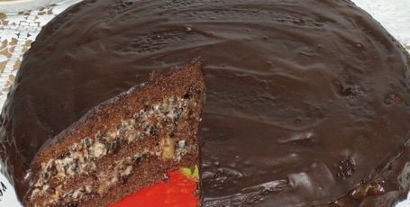 Торт “Чернослив в шоколаде”