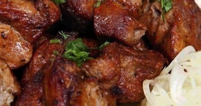 Мясо в духовке: мягкое, сочное и очень нежное. Просто пальчики оближешь!👉😋