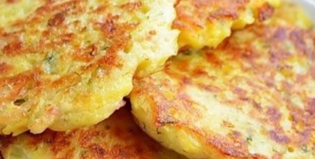 Дранички с ветчиной, сыром и зеленью