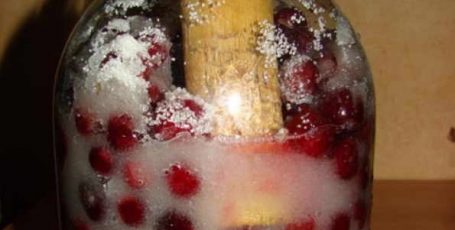 Наливочка вишневая «Сахарная» без спирта и водки — рецепт для тех, кто любит сладкие легкие наливки!