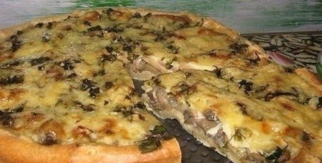 Просто и очень вкусно — очень хорош к обеду с любым бульоном