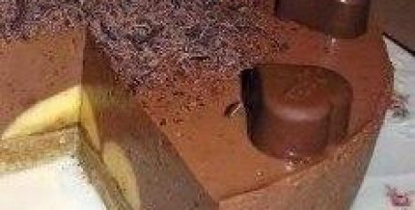 Шоколадно-банановый торт (без выпечки)