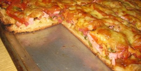 Заливная пицца на майонезе в духовке