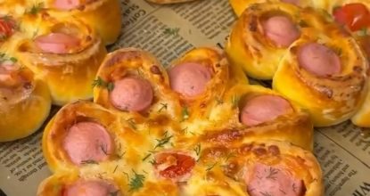 Сосиски, запечённые в домашнем тесте 😋