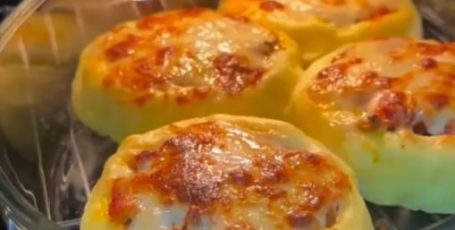😋🍗 Гнезда из картофельного пюре с куриным соте