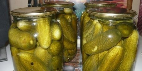 Огурцы из под крана